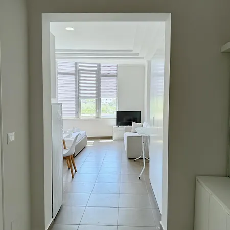 Apartment Aem *